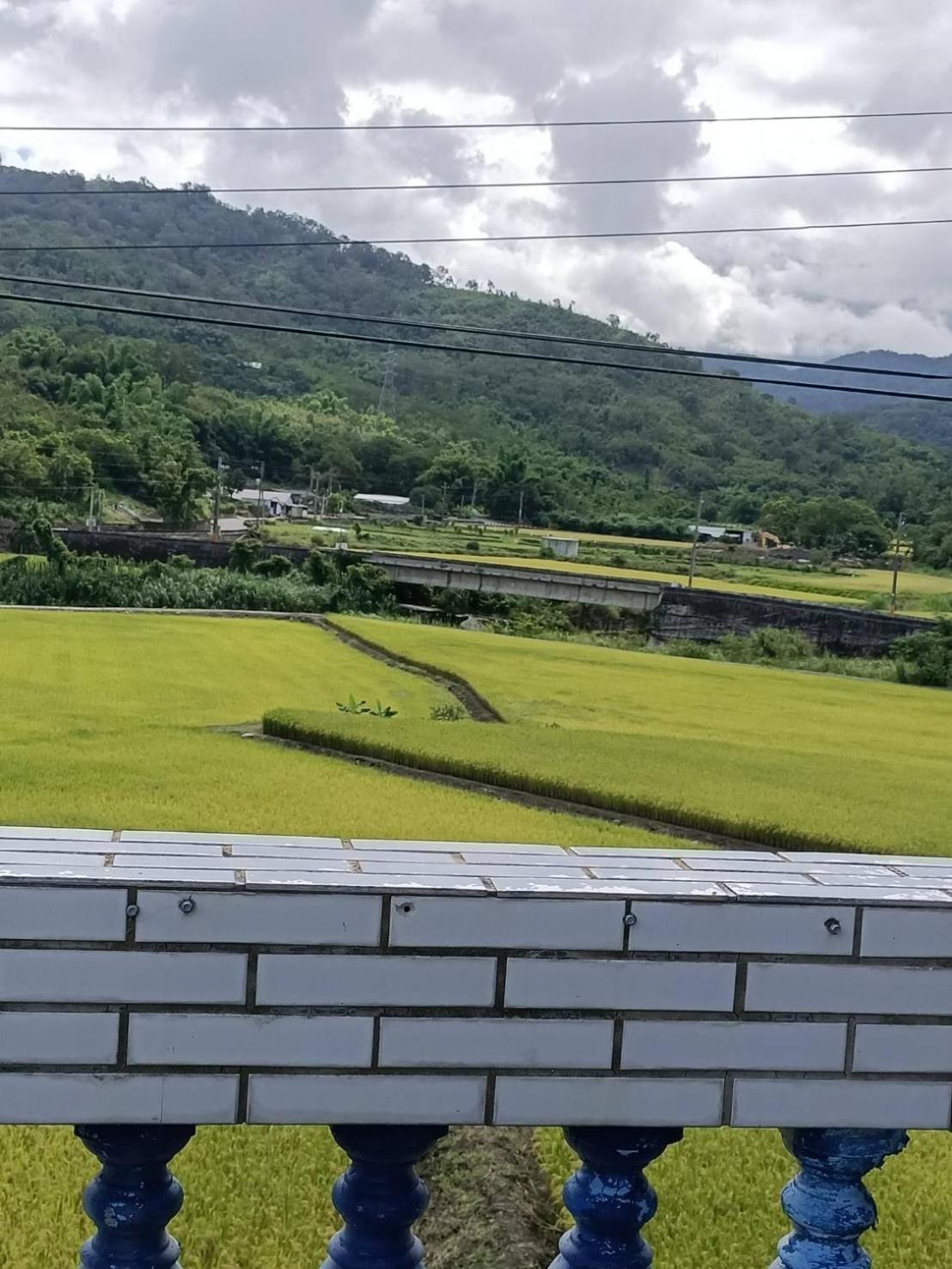 十畝田山莊會館 Hotell Chishang Eksteriør bilde